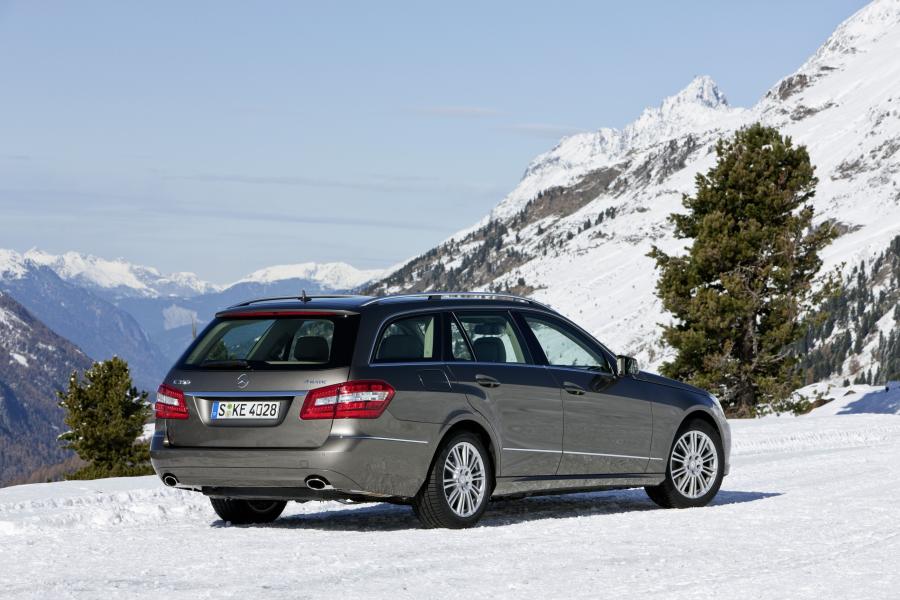  Mercedes-Benz E-Class 4Matic 2009 года  (фото 42 из 43)